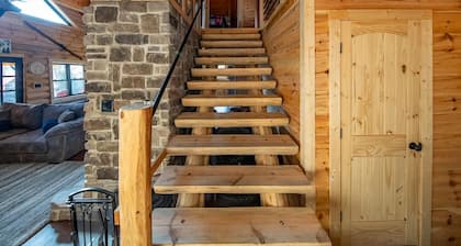 RIVER RENTAL NEW LOG CABIN-POOL SPA ON THE PAINT RIVER-DOCK-CANOES FISH GOLF ORV