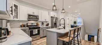 Spacious Modern Rowhome in Quirky Hampden