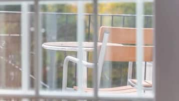 Basic Apartment, 1 King Bed with Sofa bed | Interior