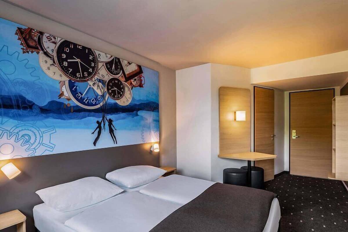 Chambre Double | Bureau, chambres insonorisées, Wi-Fi gratuit, draps fournis