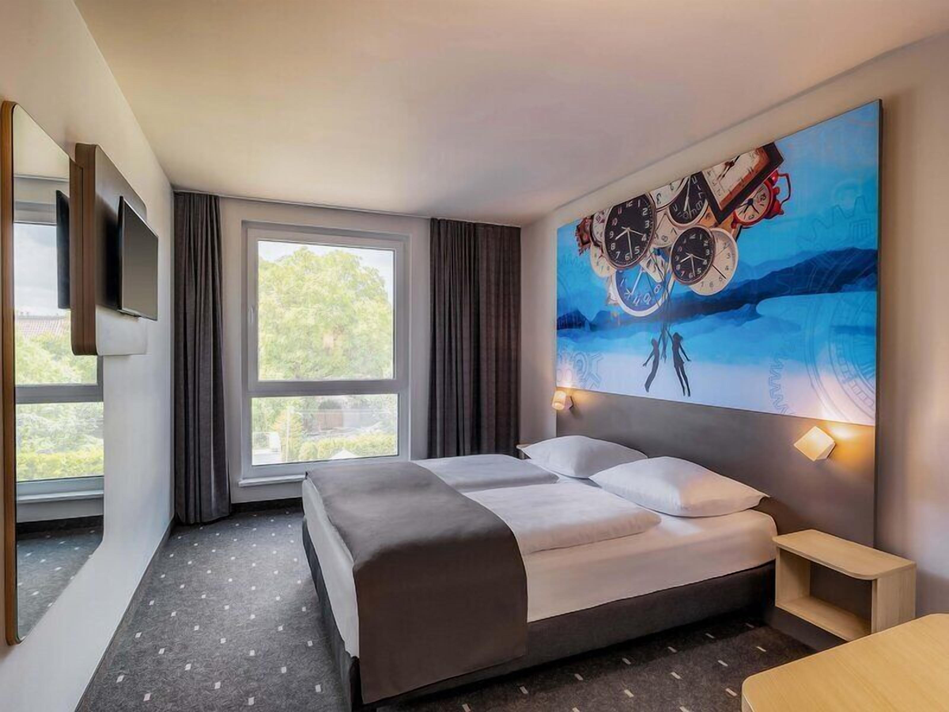 Double Room | Desk, soundproofing, WiFi (free), bed sheets