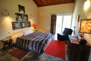 Deluxe Double Room | Frette Italian sheets, premium bedding, individually decorated - Dias Distintos Turismo Rural (Odemira)