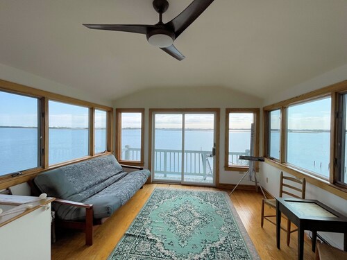 Assateague Point - Dynamic Waterfront ,Pier,Dock,  LINENS AND TOWELS PROVIDED