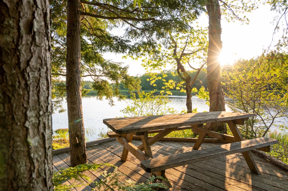 Mersey River Chalets a nature retreat by null