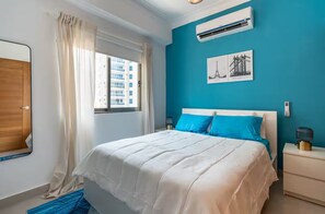 3 habitaciones, tabla de planchar con plancha, cuna de viaje y wifi