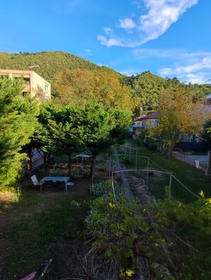 아파트 | 산 전망