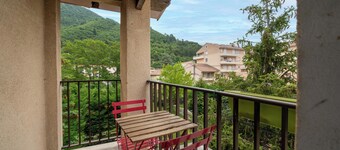 Alexandra Apartments