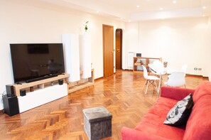 Smart TV, stereo