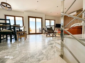 Interior - River View, Modern House with Pool (UNDER NEW OWNERSHIP AS OF OCTOBER 2022) (Ayamonte)