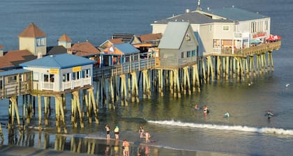 Promenade With All Inclusive Price, Close to Beach & Pier