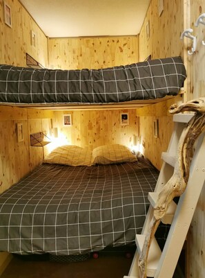 1 camera, ferro/asse da stiro, Wi-Fi