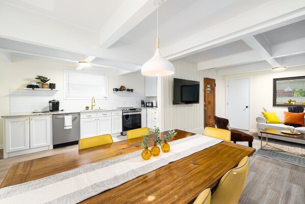 تناول الطعام