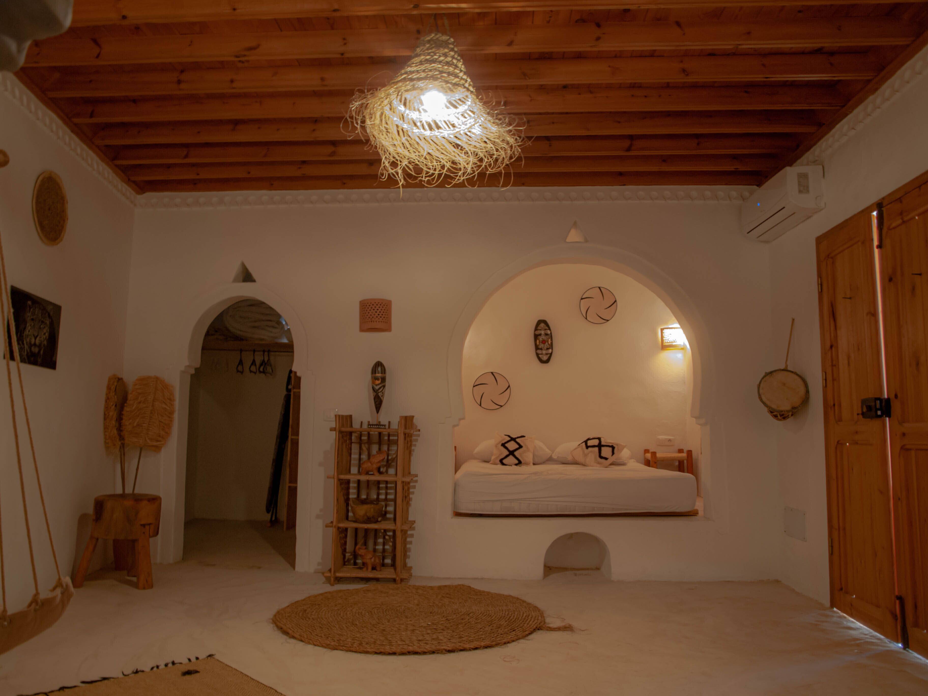 4 bedrooms, free WiFi