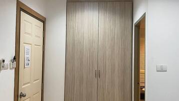 Standard Double Room | Free WiFi