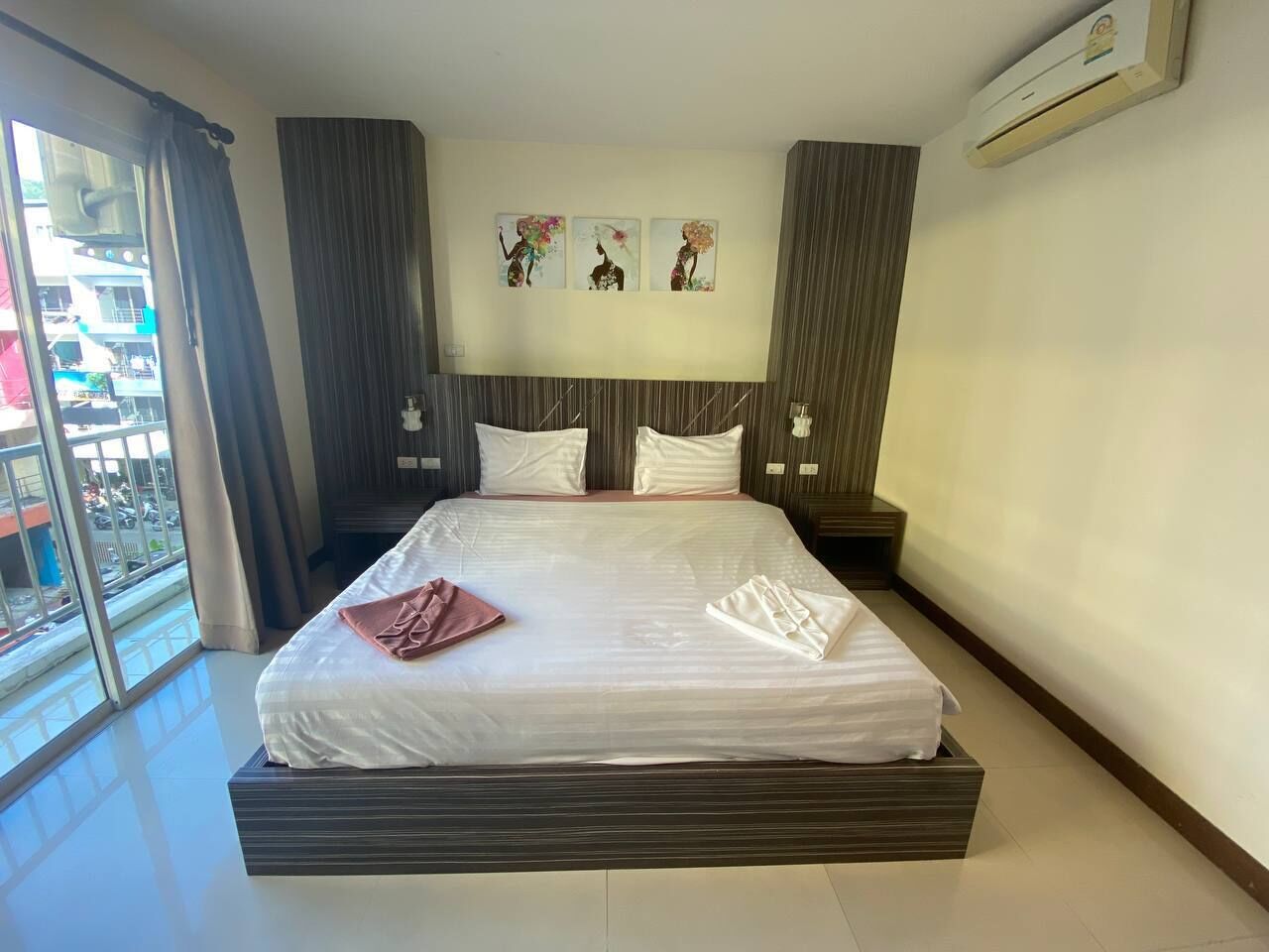 Deluxe Double Room | Free WiFi