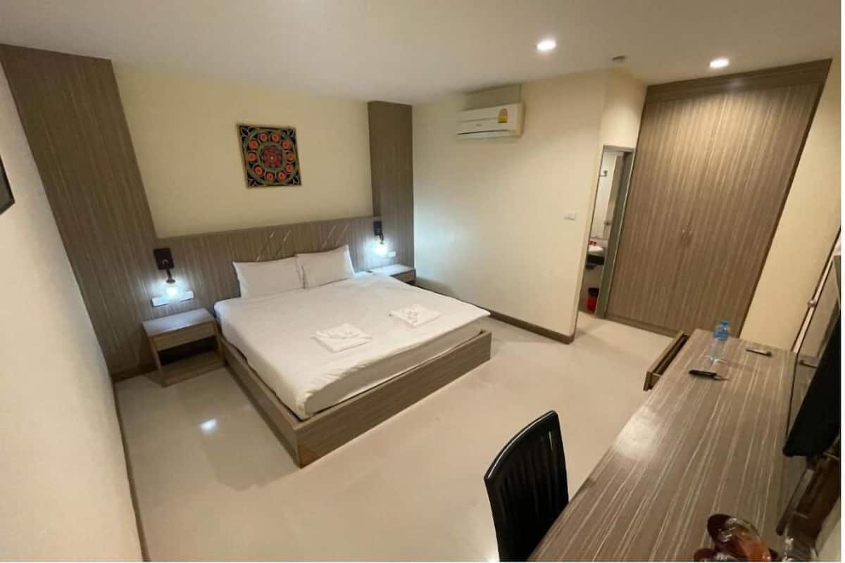 Chambre Standard avec lits jumeaux | Wi-Fi gratuit, draps fournis
