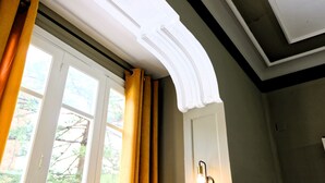 Felles sovesal – basic, for menn og kvinner, aircondition, bakgårdsutsikt