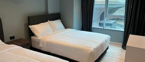 Free WiFi, bed sheets