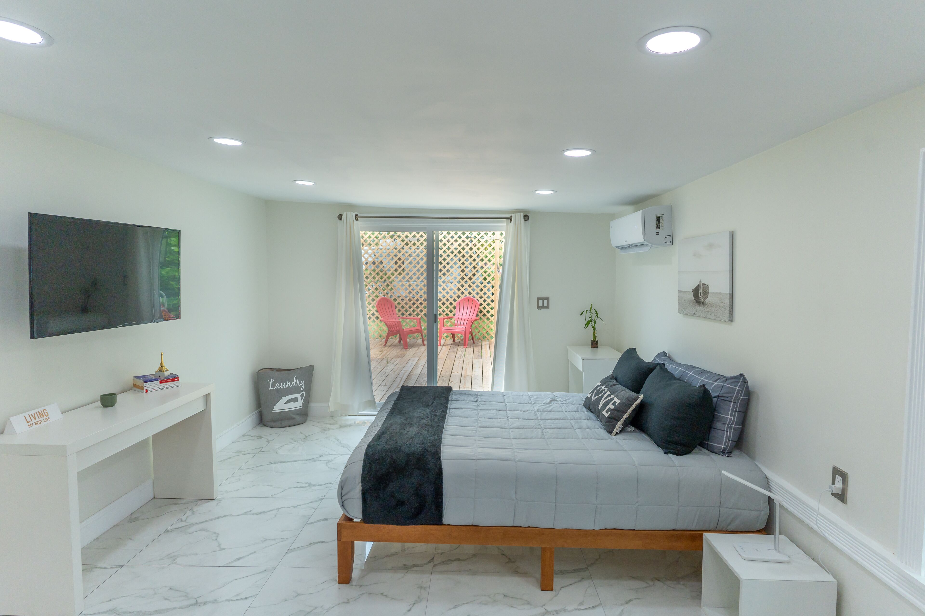 Cozy Private Studio by HardRock and Beaches