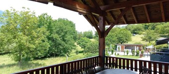 House with large terrace and mountain views