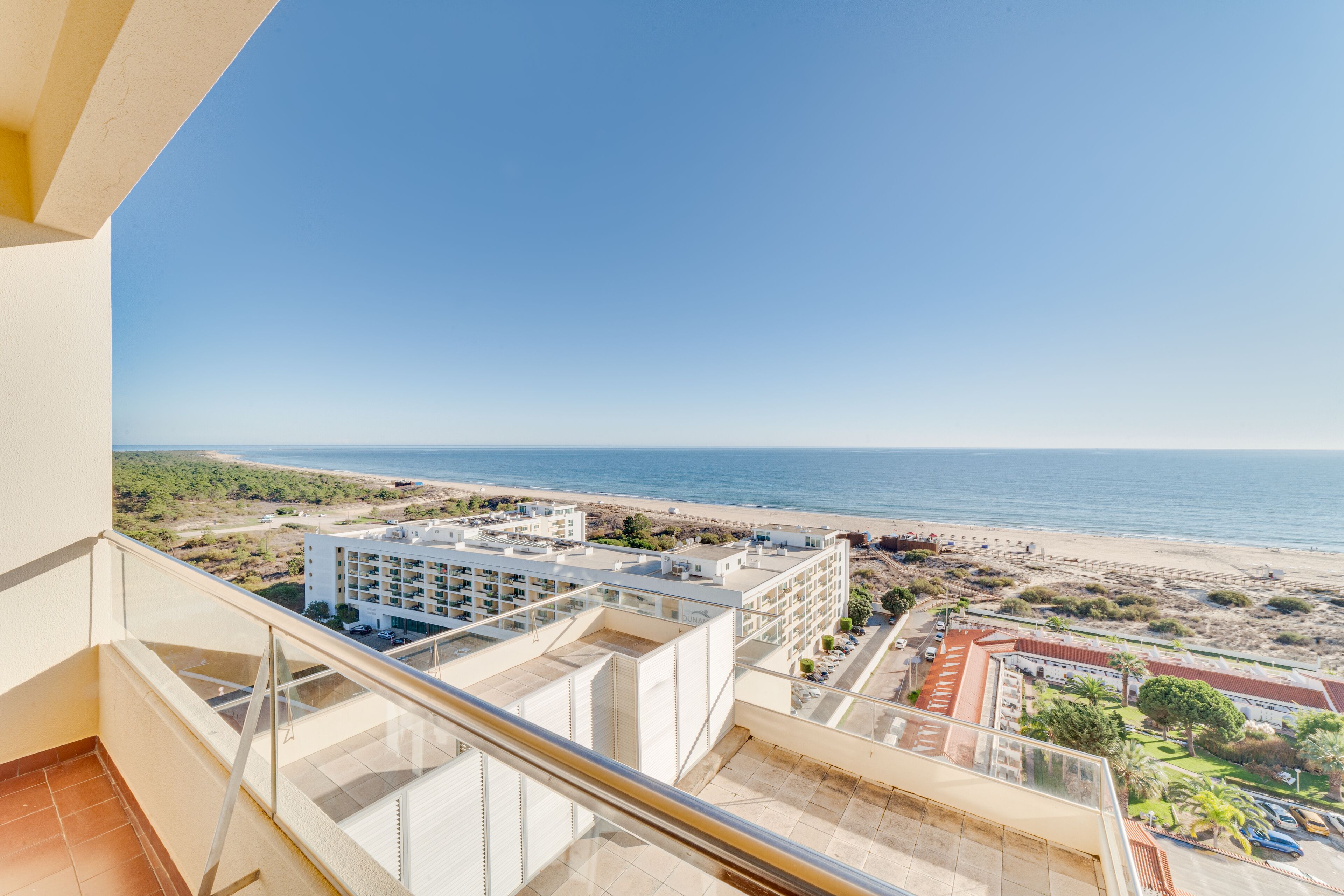 Family Suite with Sea View | Balcón
