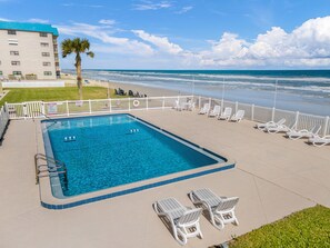 Alberca al aire libre 