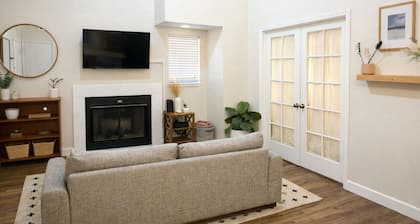 Lovely 2-bdrm Loft • Perfect Location • Downtown