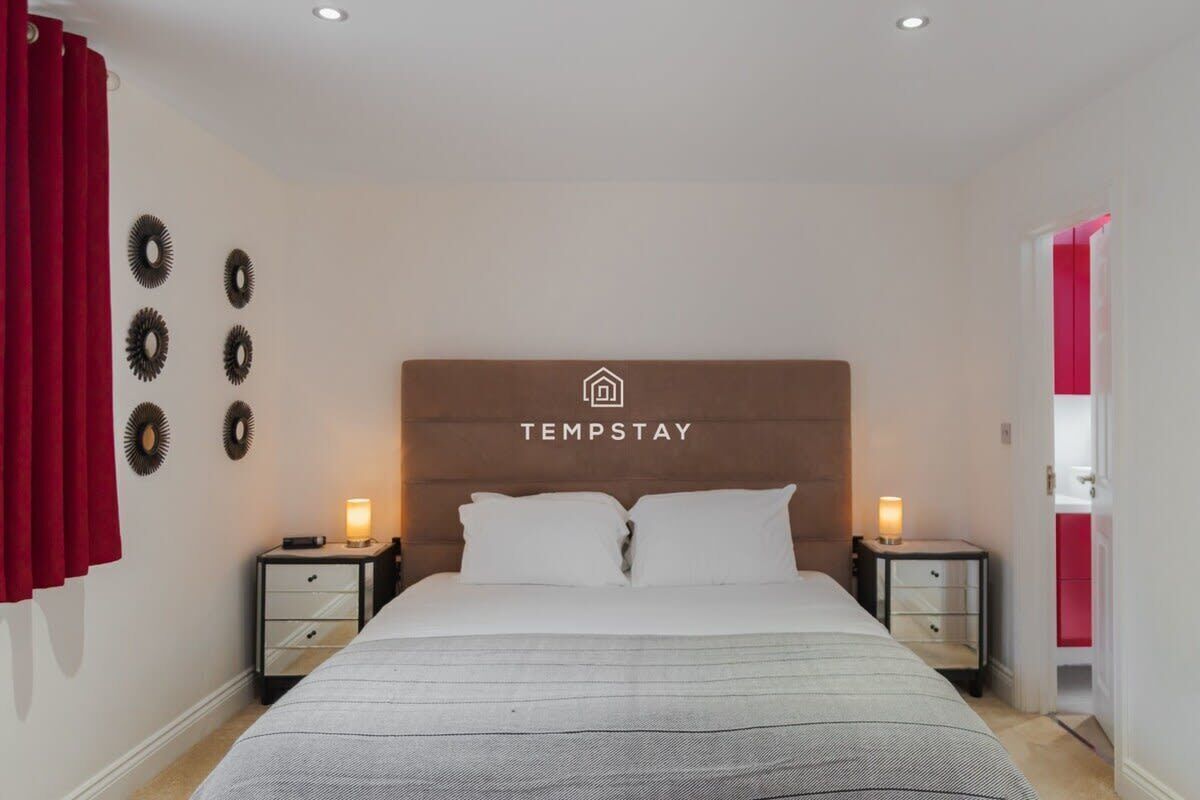 5 chambres, fer et planche à repasser, Wi-Fi, literie fournie