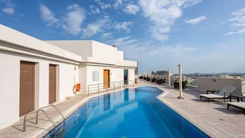 Outdoor pool, pool loungers