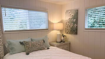 2 slaapkamers, een bureau, een strijkplank/strijkijzer, gratis wifi