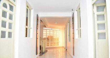 Highway views full furnished 1-bedroom apartments at OJ-Membley