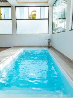 Outdoor pool, sun loungers - Hotel e Pousada Sonho Meu (Florianópolis)