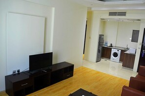Standard Apartment, 1 Bedroom | Interior - Palm Inn Hotel Doha (Doha)