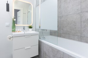 Toallas, jabón, shampoo