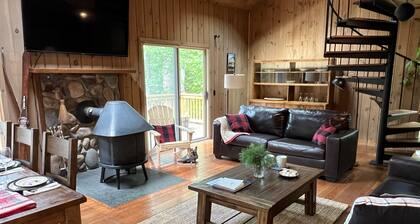 ADK Riverfront Home - Ski Whiteface, Near Lake Placid