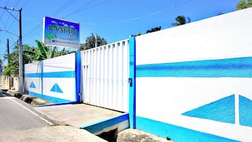 Bagian depan properti