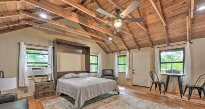 Cassopolis 'The Cabin' Retreat: Lake Access!