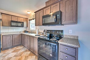 Fridge, microwave, stovetop, coffee/tea maker - Pet-Friendly Cassoplis Cabin, Close to Parks! (Cassopolis)