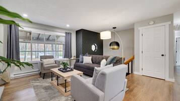 Smart TV, fireplace, video games