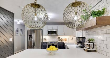 Heart of Pocono Mountains - Huge Yard - Game Rm <10 min to Kalahari & Casino