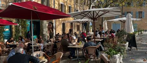 Restauration extérieure