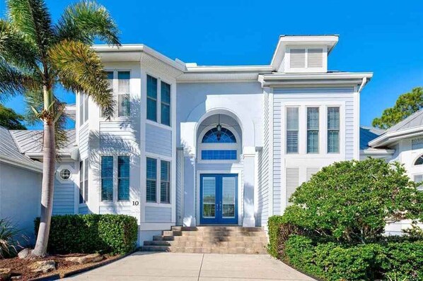 Exterior - Beautiful Home!  Private Pool, Games, Bike to Boca Grande (Placida)