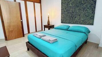 2 habitaciones, wifi gratis y ropa de cama