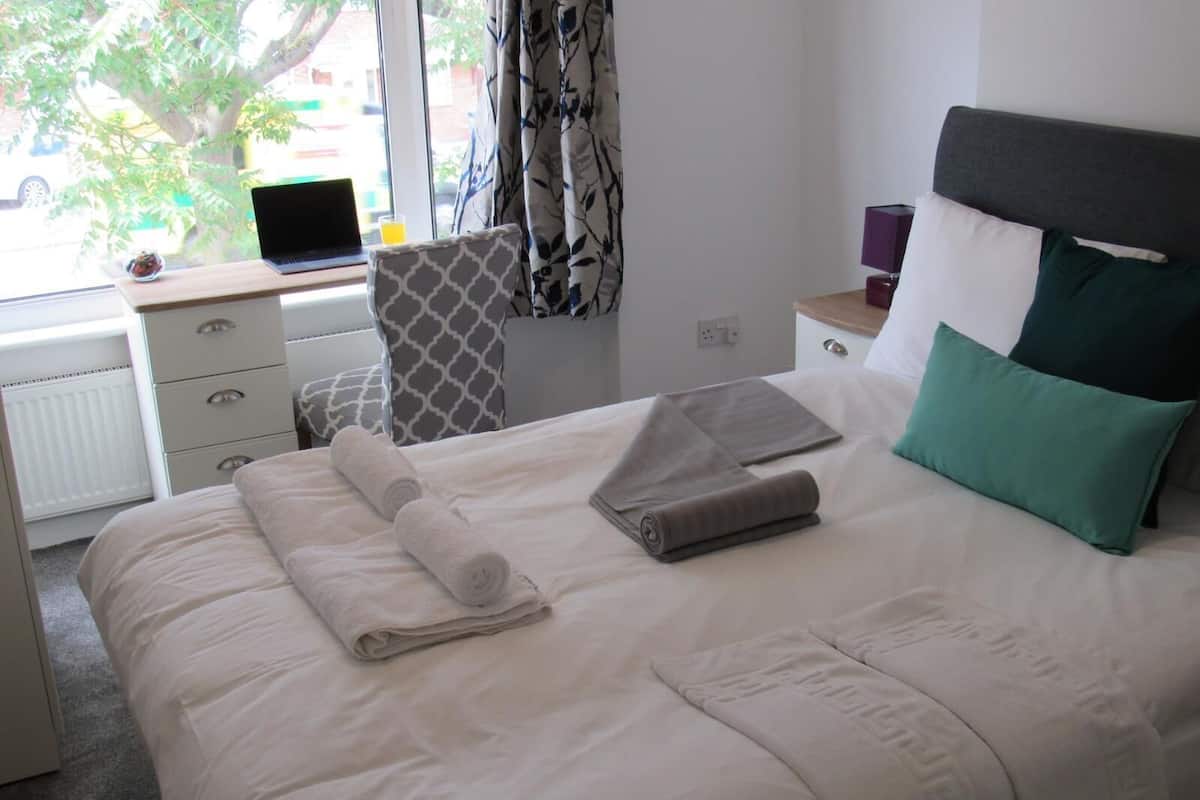 Habitación doble junior | Sábanas de algodón egipcio y ropa de cama de alta calidad