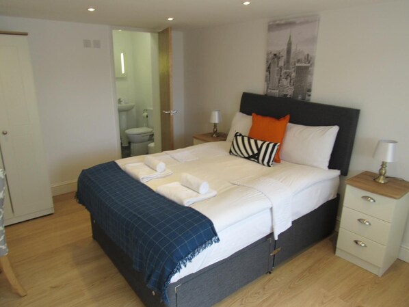 Family Room - The Cambridge Suites -Tas Accommodations (Cambridge)