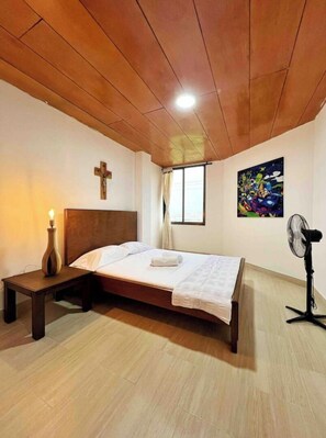 2 habitaciones, wifi gratis y ropa de cama 