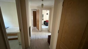 Apartment | Interior - Stunning 3-bed Apartment in Croydon (Croydon)
