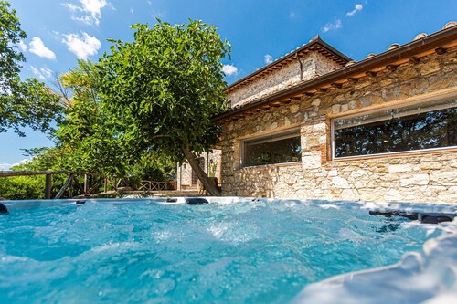 Casa Bosco a Stone Mansion in Chianti
