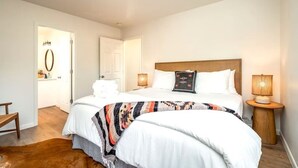 3 quartos, Wi-Fi de cortesia, roupa de cama