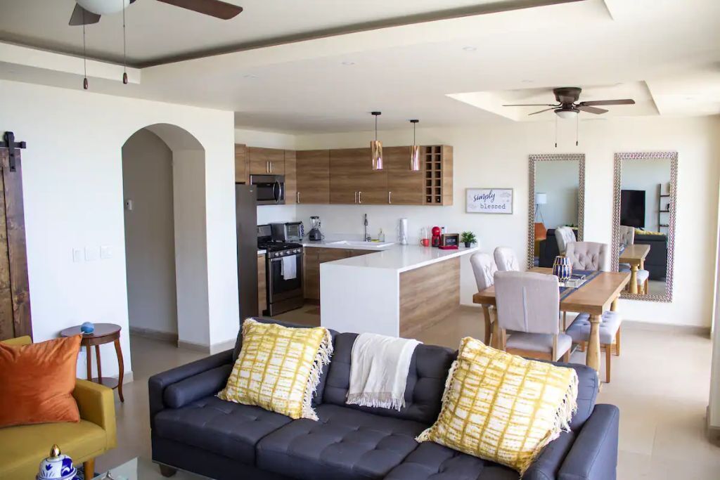 电视、智能音箱